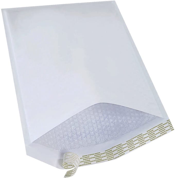 Bubbel envelop wit 220x265 mm 25 stuks PB16