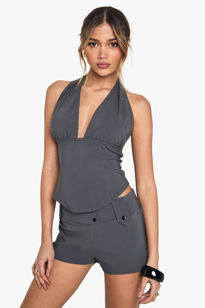 boohoo Dames Bengaline short met knoopdetail | Charcoal | Maat: 14