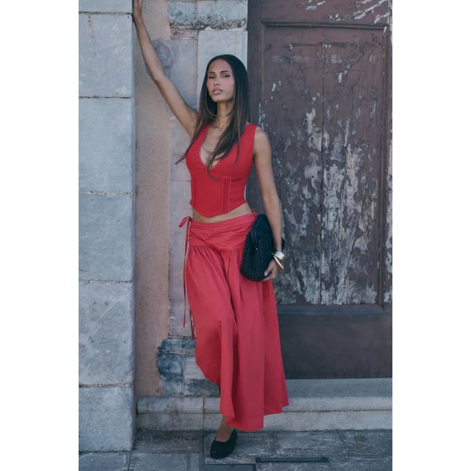 boohoo Dames Poplin Rok Met Strikceintuur Midaxi Lengte | Rood | Maat: 38