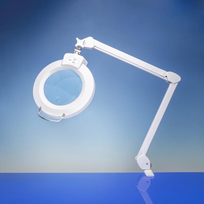 Model Craft Loeplamp - 8072 Lightcraft Pro XL Magnifier LED Lamp with Dimmer Hobby verlichting