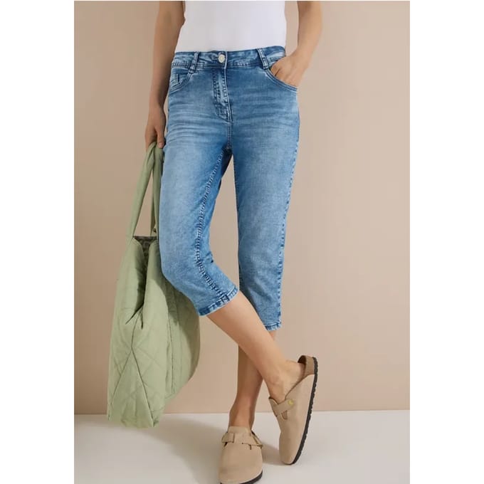 High Waist Slim Fit capri jeans