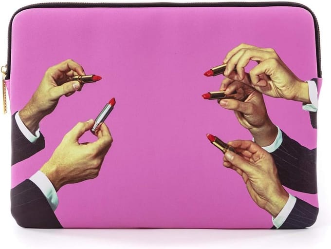 Laptophoes met Uniek Lipstick Design voor 13 / 15 Inch