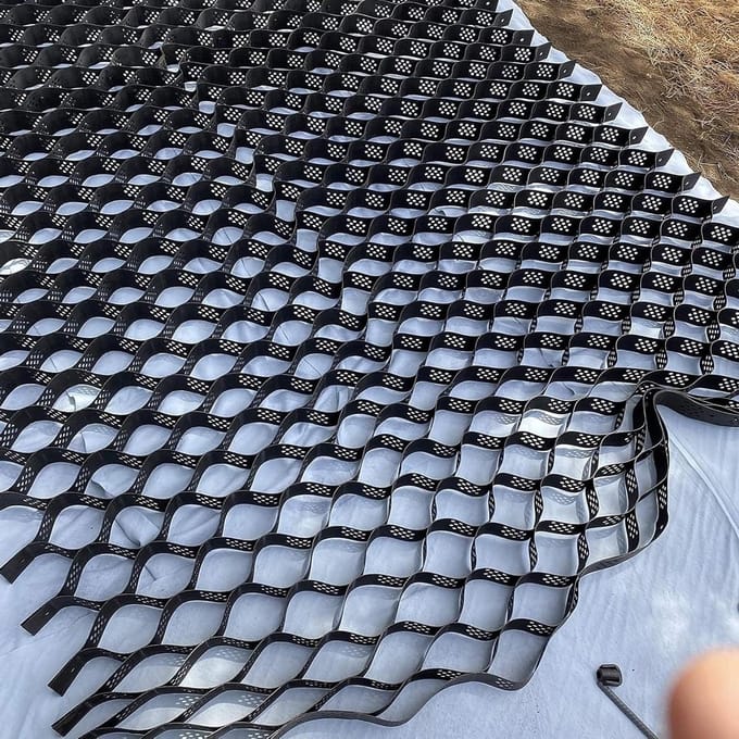 Grind Stabilisator Grid - Honingraat Mat - Opritten Stabiliseren - Uitbreidbaar Ontwerp - 5 cm Hoog - Zwart