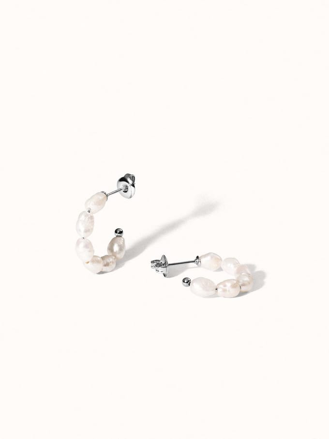 PURELEI Organic Pearl Perlenohrringe Silver Größe: OS | Ohrringe Outlet | Damen | Weiß