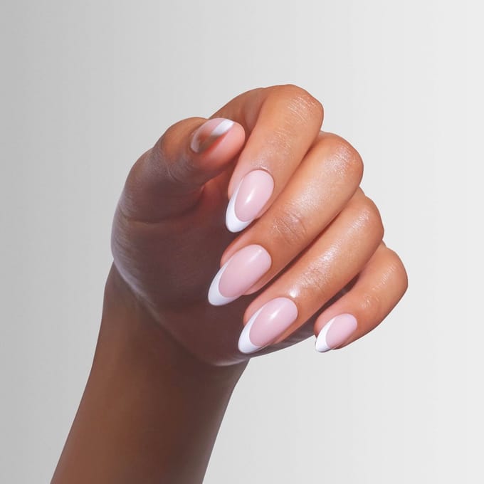 Artistic Nail Design Colourluxe Press On Tips ' Parisian Chérie ' ( Short Almond )