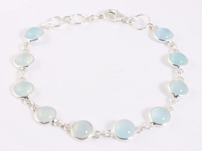 Fijne zilveren schakelarmband met aqua chalcedoon