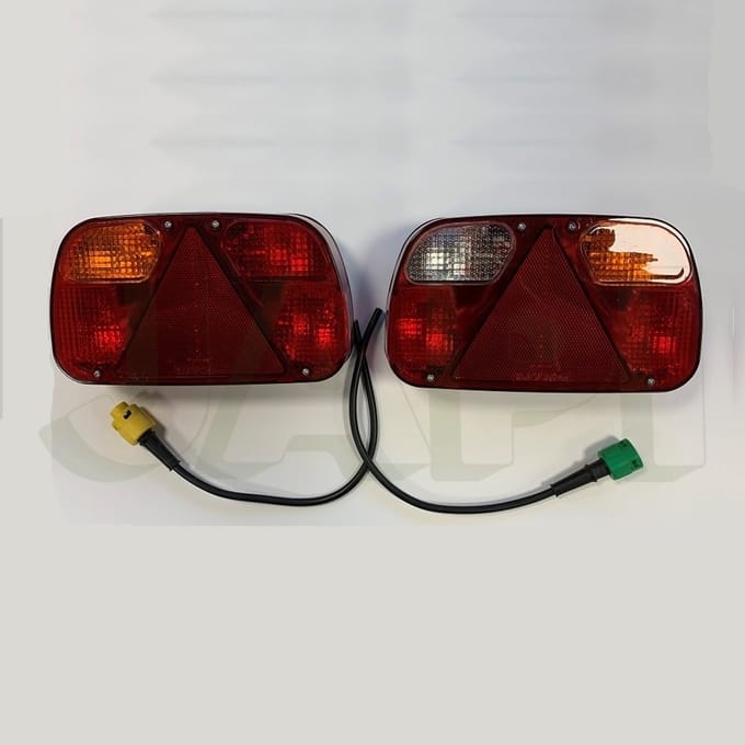 Verlichtingsset 235x135x52 met 30cm kabel 5-polig