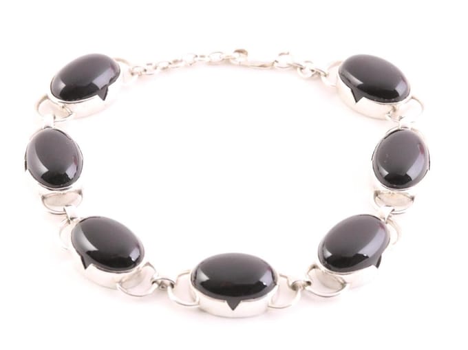 Zilveren armband met grote onyx stenen