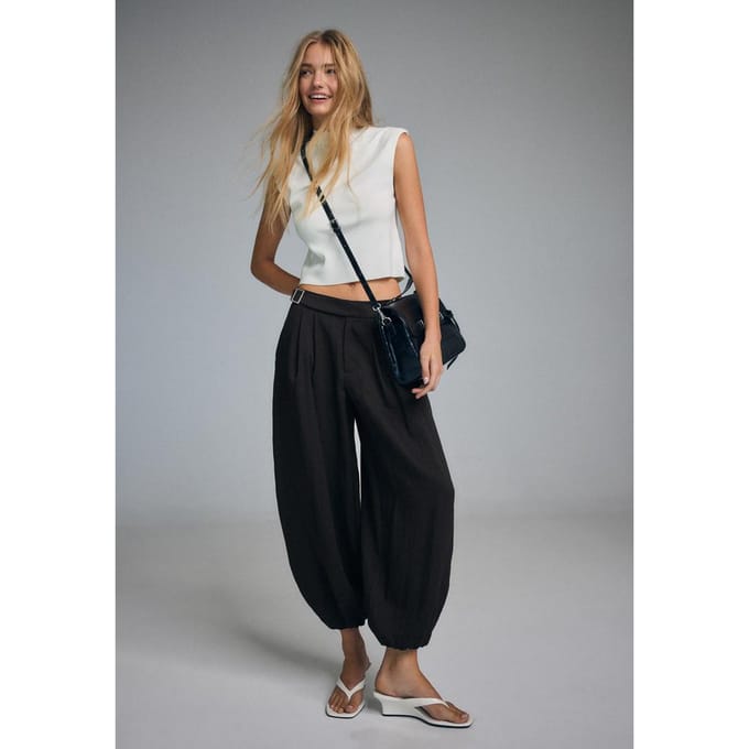Stradivarius Gebreide top met kraag met bandje  Ecru S