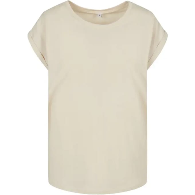 Build Your Brand - Extended Shoulder Dames T-shirt - Sand maat XL