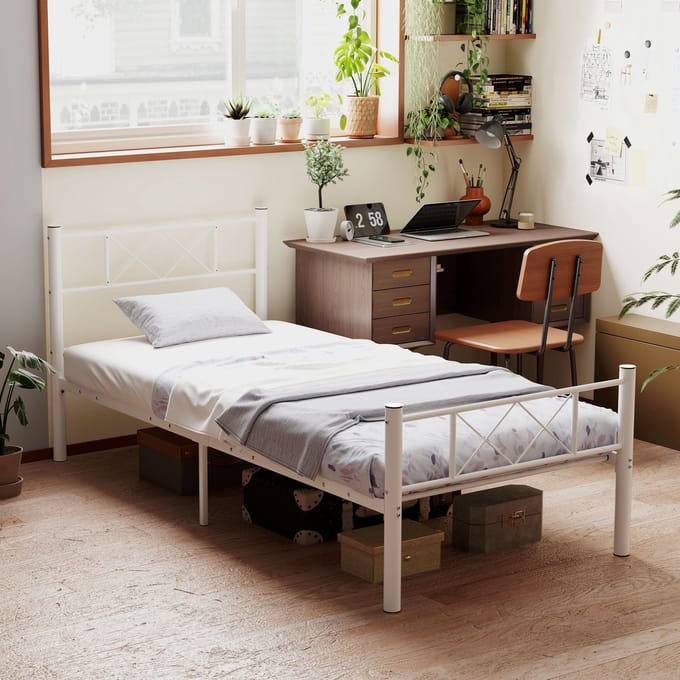 MODFU Bedframe 90x200 cm – Wit stalen bed met hoog hoofdbord & 32.5 cm opbergruimte – Perfect voor kleine slaapkamer, logeerkamer of studentenkamer – Stevig metaal, max. belasting 136 kg