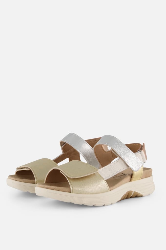 Feyn Sandalen goud Leer - Maat 40