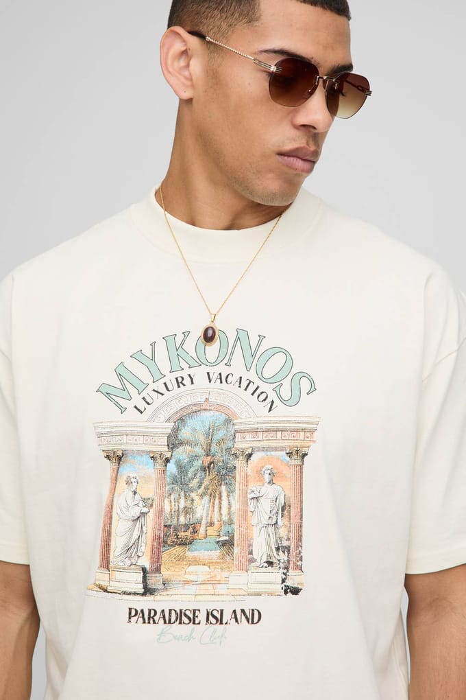 Ecru Oversized Extended Neck Mykonos Paradise Island Bedrukte T-Shirt | Size Medium