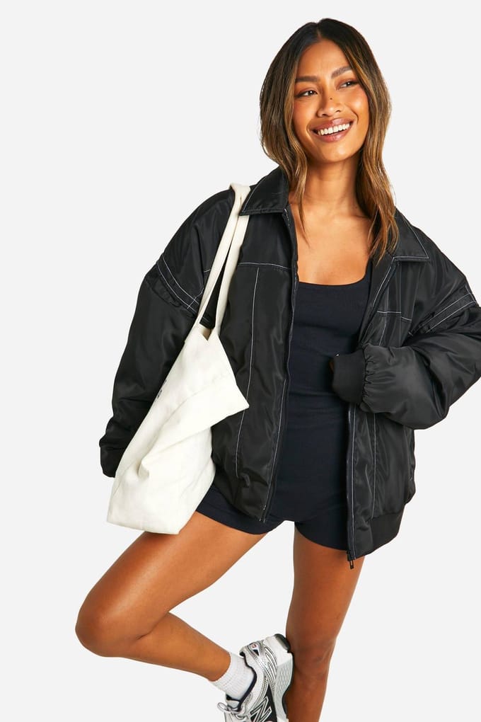 boohoo Dames Oversized Bomberjack met Contrasterende Stikdetails | Zwart | Maat: 36