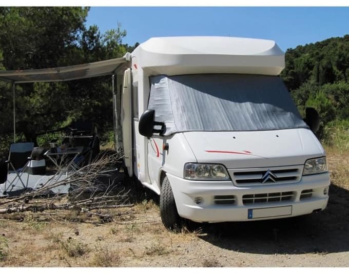 OPTIMA – 720726 – Isolerende rolhoes – Camper voorruit