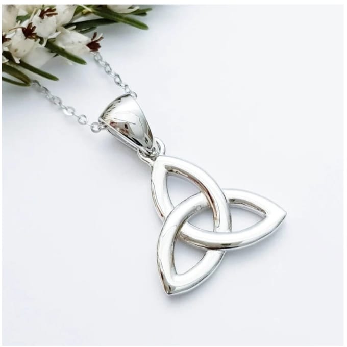 Hetty'S -Keltische Triquetra - hanger van zilver - collier 45 cm