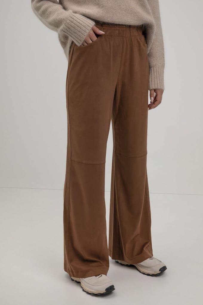 Josephine & Co Sofie Pants Caramel Maat: 34 | Wijde Broeken Outlet | Dames | Bruin