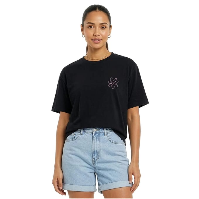 Urban Classics - Here For Matcha Loose Dames Tshirt - S - Zwart