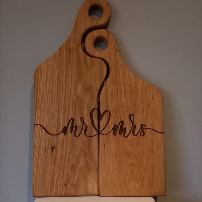 Dubbele Borrelplank “mr & mrs” - Massief Eikenhout – 50 x 32cm