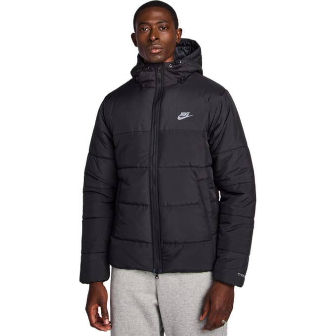 Nike Down Jacket Jassen Heren - Zwart - Maat S - Down