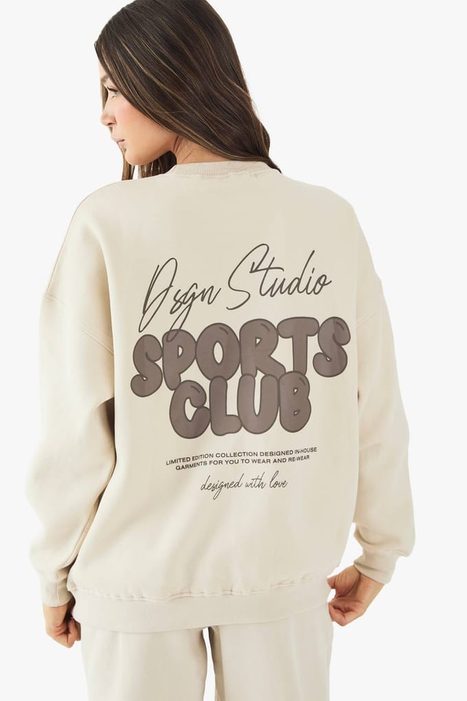 Dames DSGN Studio Sports Bubble Slogan Oversized Sweatshirt | Stone | Maat: XL
