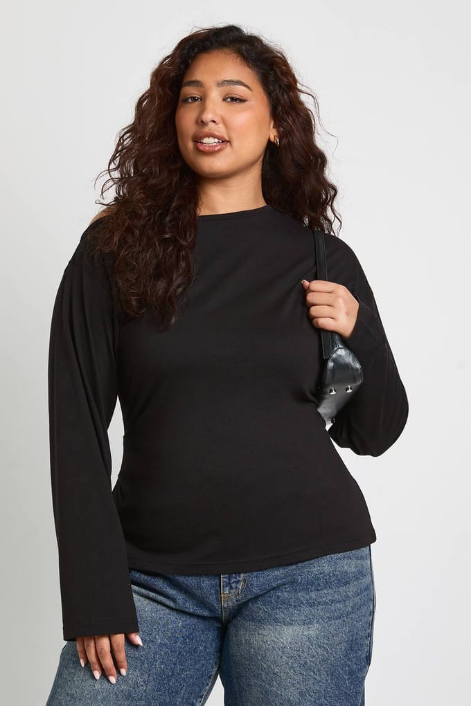 boohoo Dames Plus Off The Shoulder Ruched Split Zoom Top | Zwart | Maat: 50