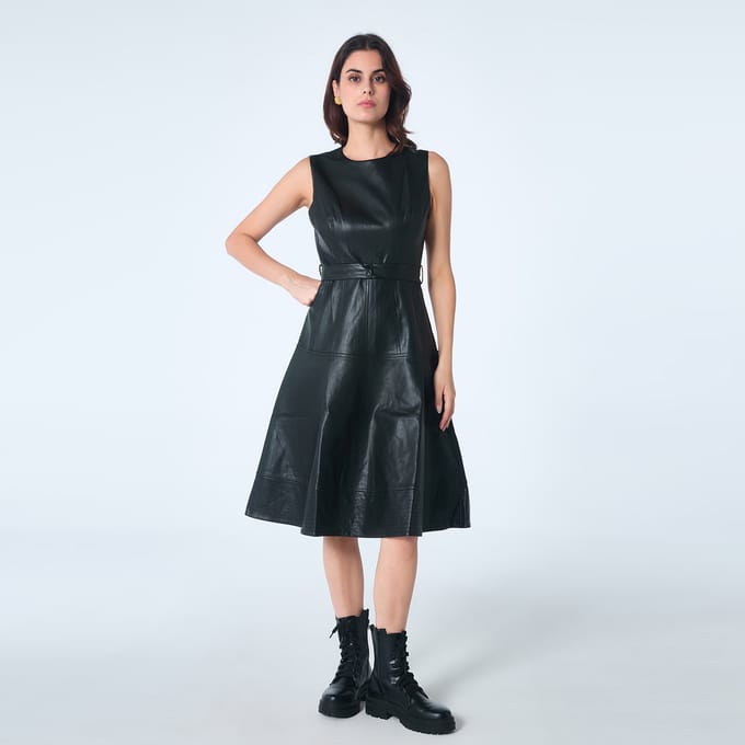 Fit-and-flare PU mouwloos jurkje