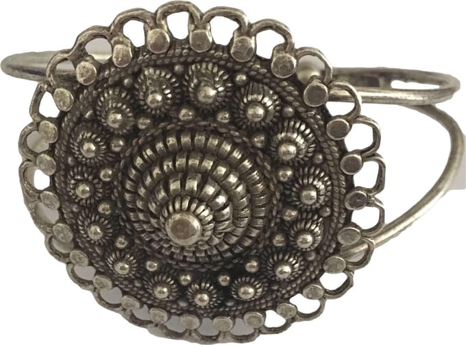 Petra's Sieradenwereld - Zeeuwse Knop armband verzilverd (509)