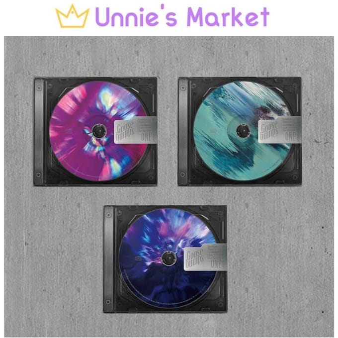 ONF [Kippenvel] 6e Mini-album Random,No poster gray