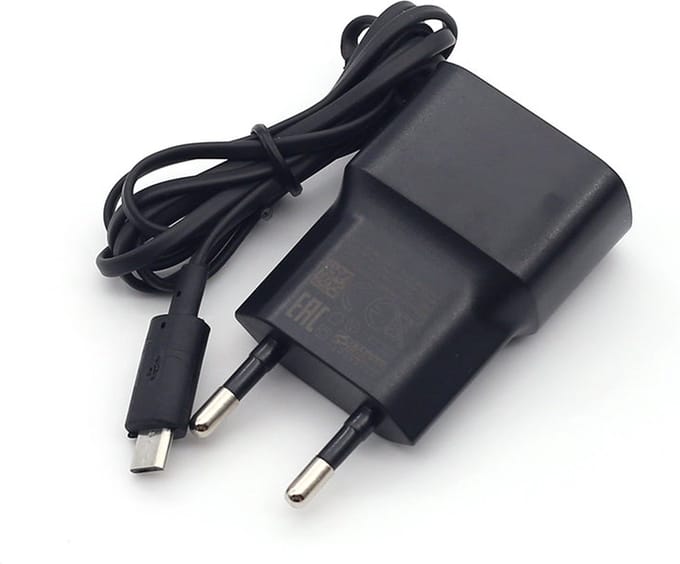 Geschikt voor Nokia AC -20E - Chargers - Adapter to Micro USB - Adapter + Data Cable - 5Watt - Black