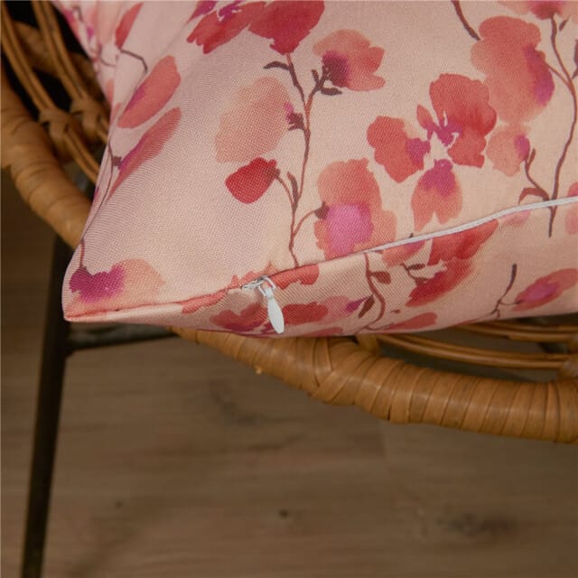 NOVÉE Sierkussen mae bloom roze outdoor | 30 x 50 cm | katoen