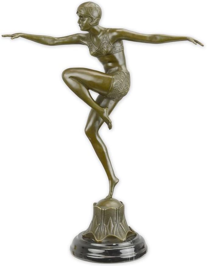 EEN BRONZEN SCULPTUUR GENAAMD CON BRIO