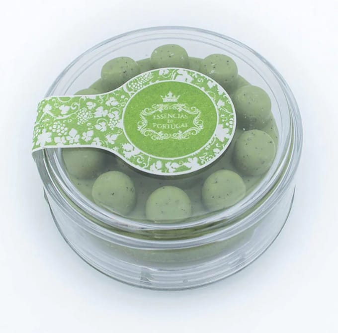 Essencias - Body scrub/massage zeep - Eucalyptus met pit witte drijf - Portugal - 100% plantaardig