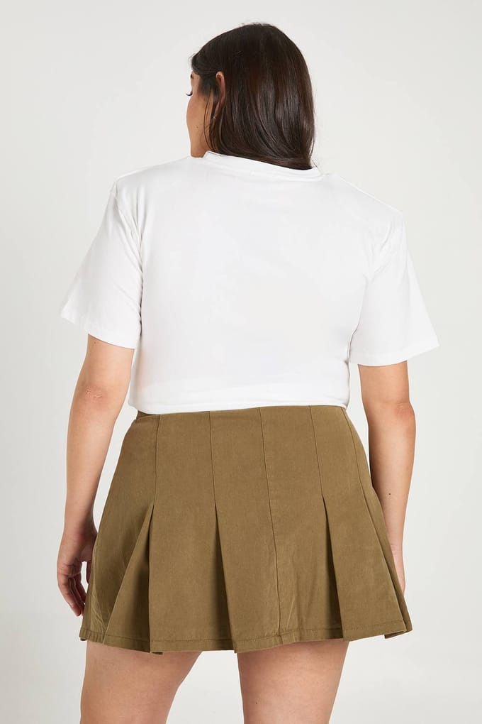 boohoo Dames Plus Utility Twill Plisse Rok | Kaki | Maat: 48