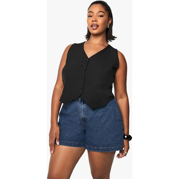 boohoo Dames Plus Denim Mom Short | Medium Blauw | Maat: 54