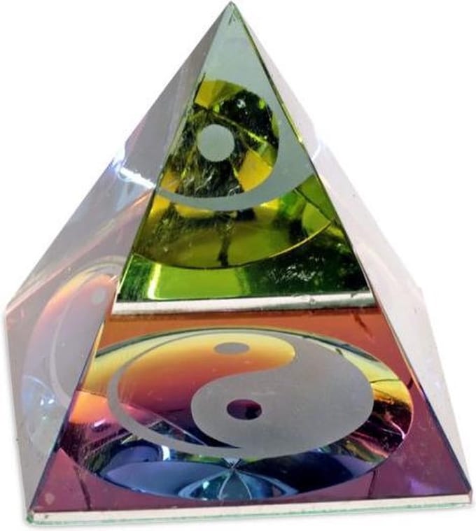 Kristal Piramide Yin Yang (4 cm)