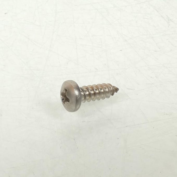 Vis M4X13mm carénage pour scooter Rieju NUUK CARGO 0/000.460.4010 Neuf