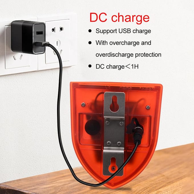 Zonne-stroboscoop met PIR-bewegingssensor Alarm Getimede inductie van het menselijk lichaam Infrarood alarmlicht 1Pcs rood