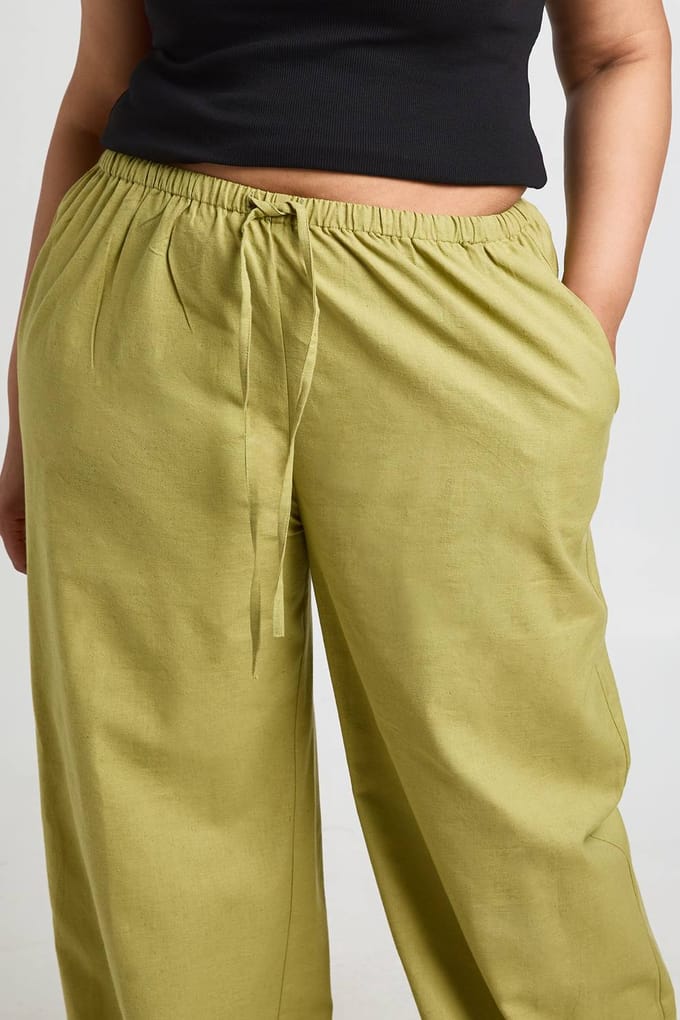 boohoo Dames Plus Linnen Broek | Olijf | Maat: 52