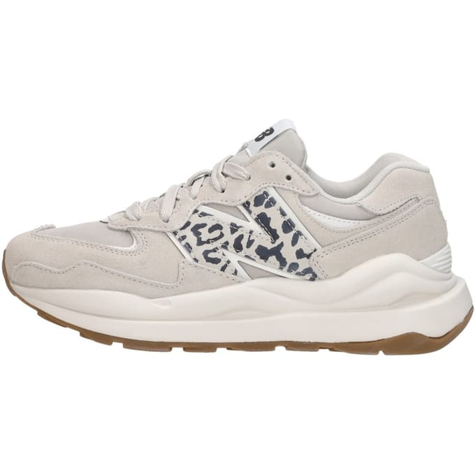 New Balance 5740 Timberwolf Taglia: 38 | Sneakers Outlet | Donna | Grigio