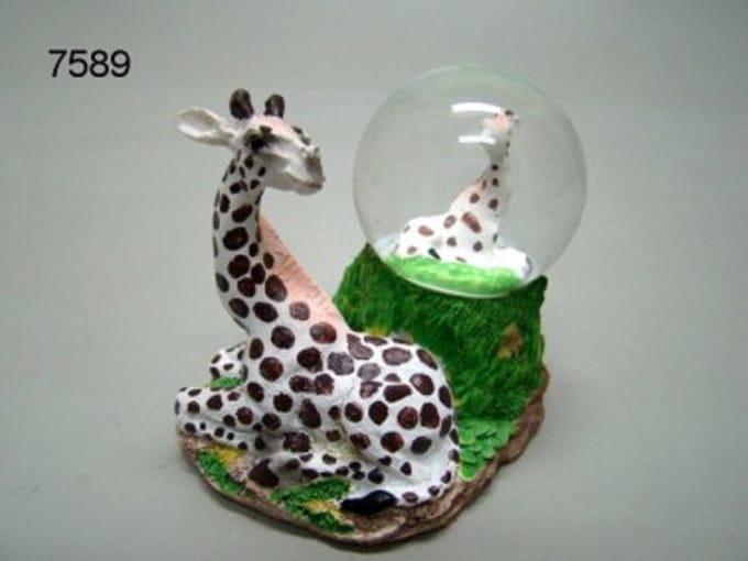 Sneeuwbol giraffe – Decoratie – Polyresin/glas – 8 cm