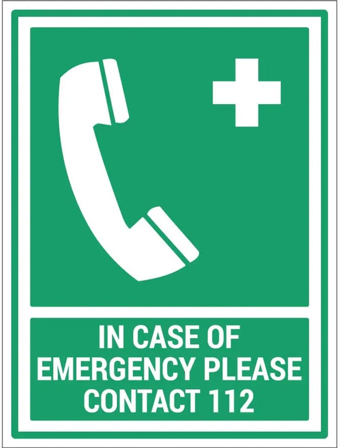 In case of emergency please contact 112 sticker met tekst | 40 x 30 cm