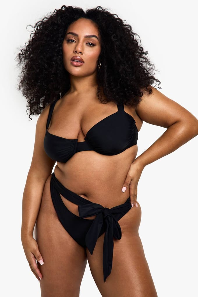 boohoo Dames Plus Swimwear Essentials Tie High Waist Brief | Zwart | Maat: 52