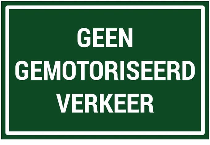 Geen gemotoriseerd verkeer sticker | 30 x 20 cm