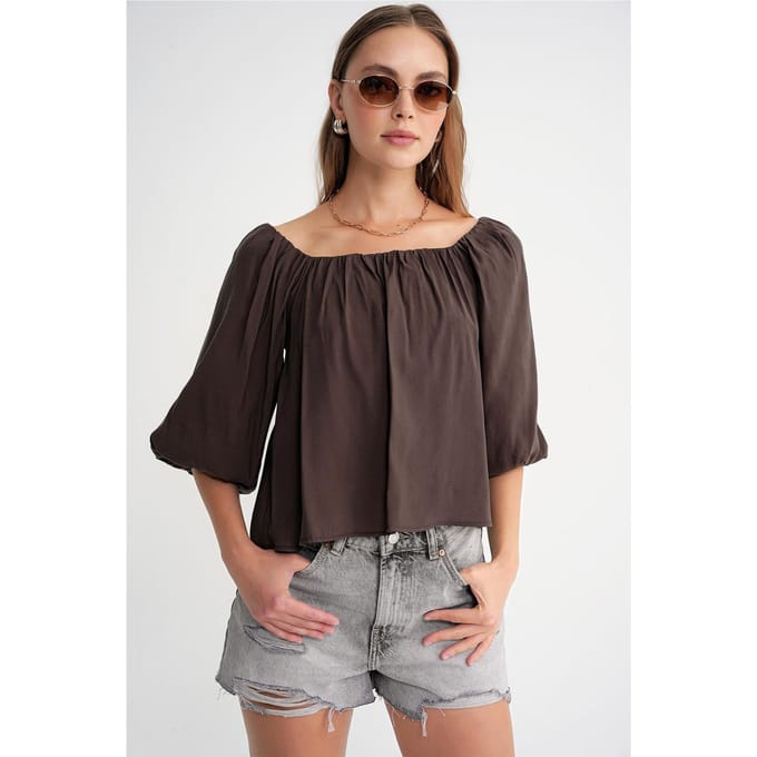 Modal Gemengde Blouse met Madonna Kraag en Rimpeldetail