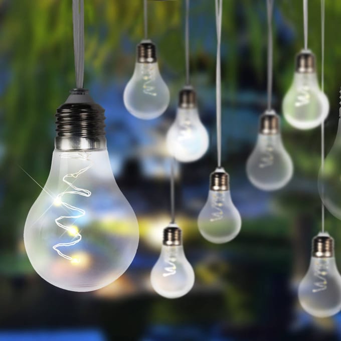 Globo LED lichtk 33708-10 op zonne-en in zilver metallic