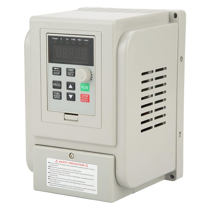 220VAC Variabele Frequentie Aandrijving Snelheidsregelaar voor Eenfase 1.5kW AC Motor zwart