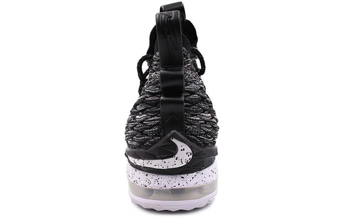 Nike LeBron 15 Ashes GS 922811-002 36 black