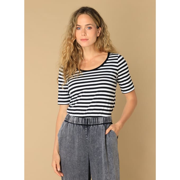 IVY BEAU Esha Tops - Black/Off White - maat 40