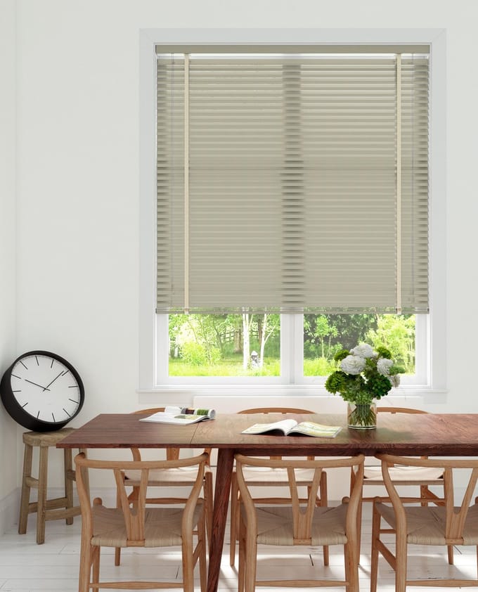 Decosol Jaloezie Hout (50mm) - Leem (945) - 80 x 130 cm